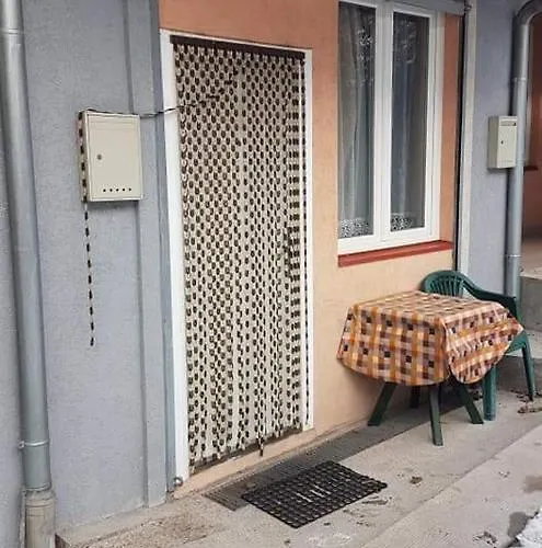 Mladenovic Smestaj * Soko Banja